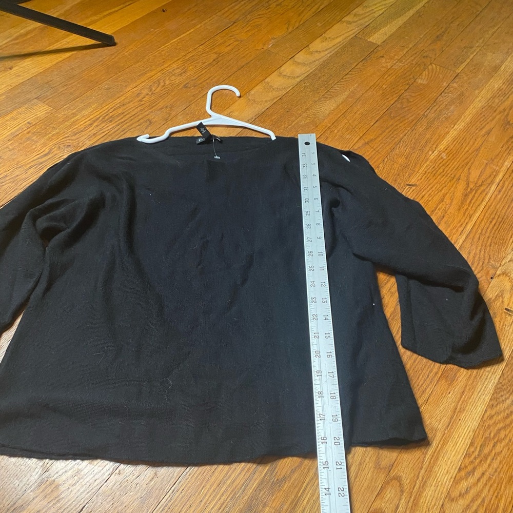 Eileen Fisher Black Cold Shoulder Knit Top Size SP - Picture 5 of 8